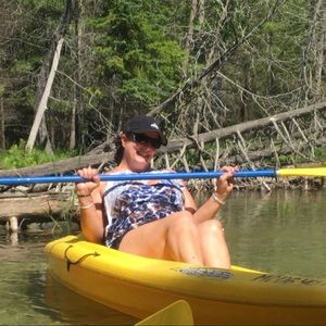 Meet your Posher, Lisa